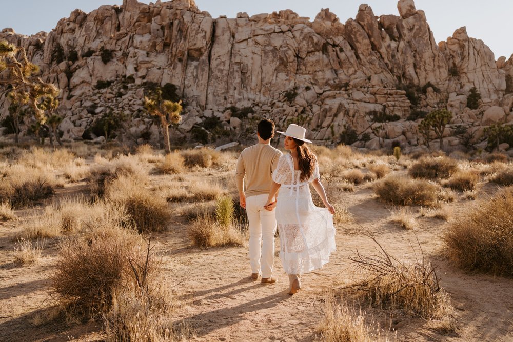 Joshua Tree Engagement Session | Joshua Tree National Park Couples Photos | Joshua Tree  Photographer | Romantic Couples Photos | Golden Hour Desert Photos | Hidden Valley Picnic Area