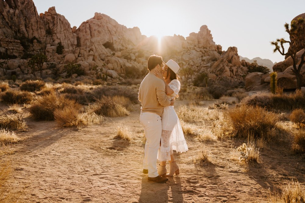 Joshua Tree Engagement Session | Joshua Tree National Park Couples Photos | Joshua Tree  Photographer | Romantic Couples Photos | Golden Hour Desert Photos | Hidden Valley Picnic Area