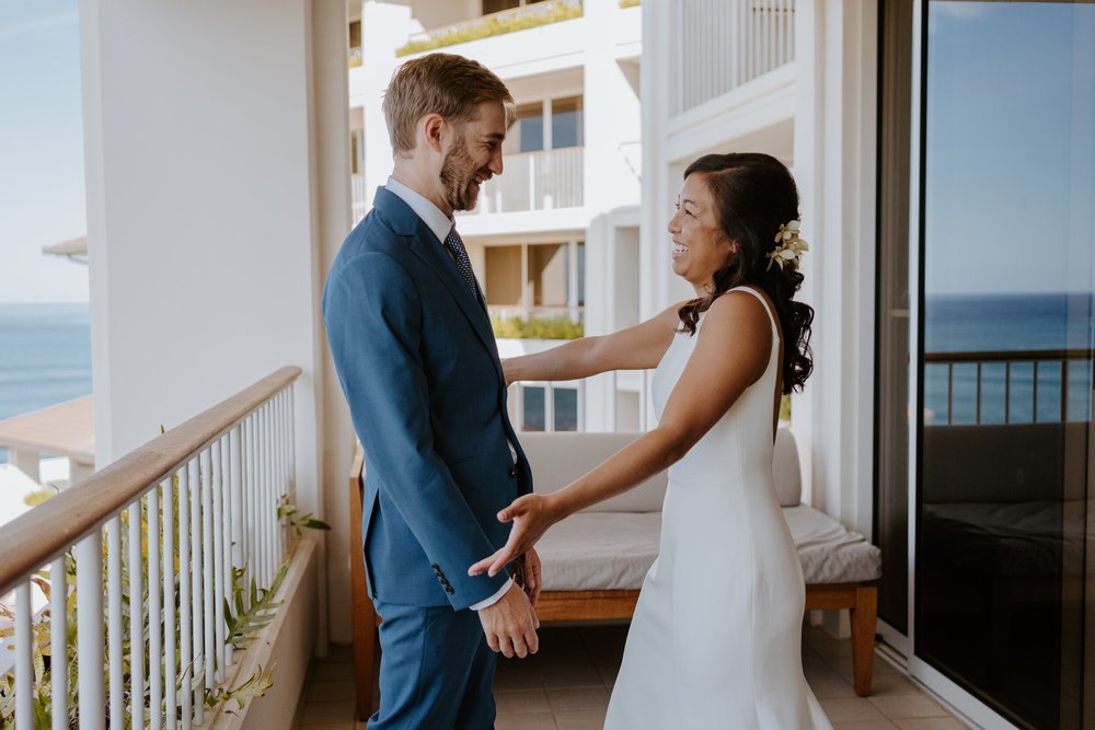 Four Seasons Ko Olina Hotel Wedding | First Look | Oahu Wedding Photographer | Oahu Elopement Photographer