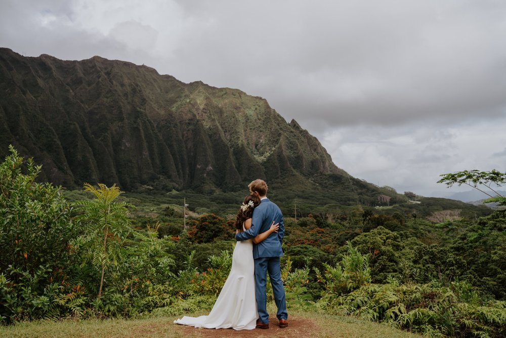 Ho'omaluhia botanical garden elopement | Oahu Elopement Photographer | Hawaii Elopement Photographer | Oahu Wedding Photographer