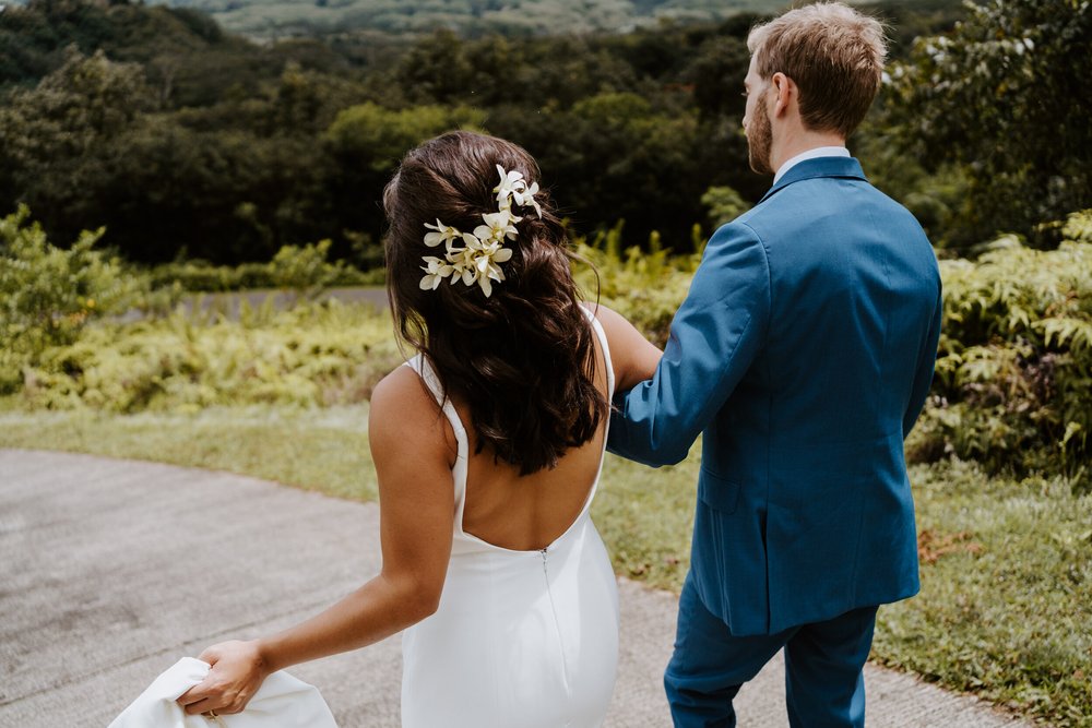 Ho'omaluhia botanical garden elopement | Oahu Elopement Photographer | Hawaii Elopement Photographer | Oahu Wedding Photographer