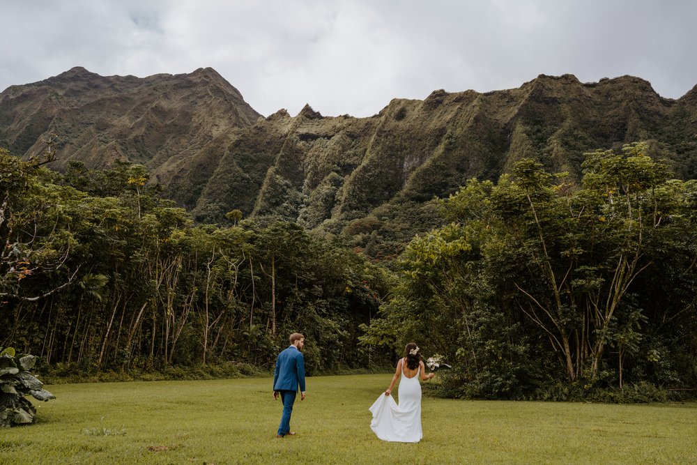 Ho'omaluhia botanical garden elopement | Oahu Elopement Photographer | Hawaii Elopement Photographer | Oahu Wedding Photographer