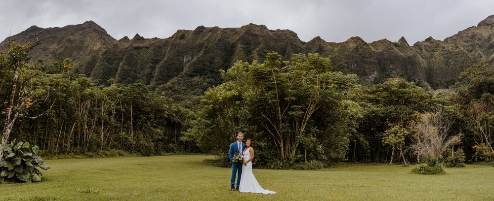 Ho'omaluhia botanical garden elopement | Oahu Elopement Photographer | Hawaii Elopement Photographer | Oahu Wedding Photographer