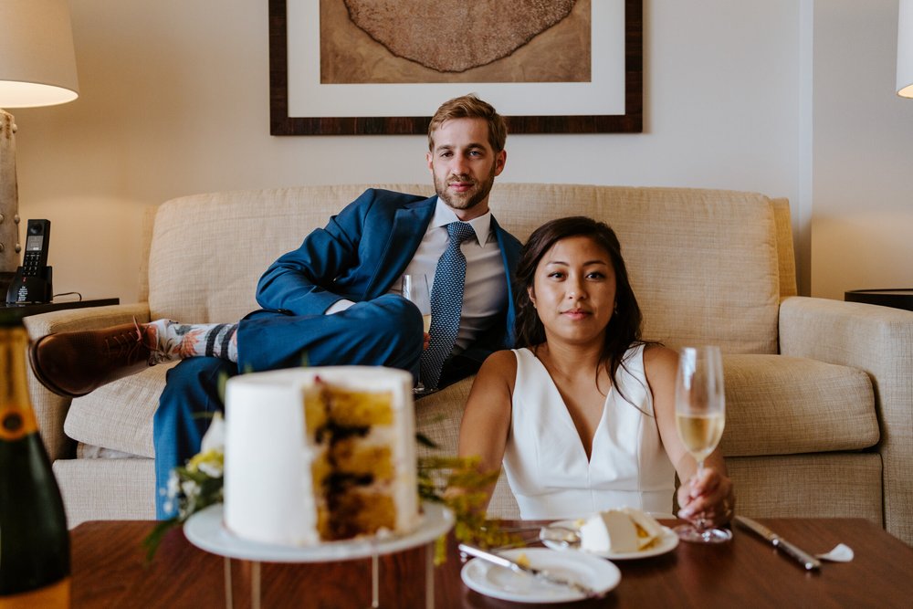 Hawaiian elopement cake cutting | Four Seasons Ko Olina Wedding | Oahu Elopement Photographer | Hawaii Elopement Photographer | Oahu Wedding Photographer