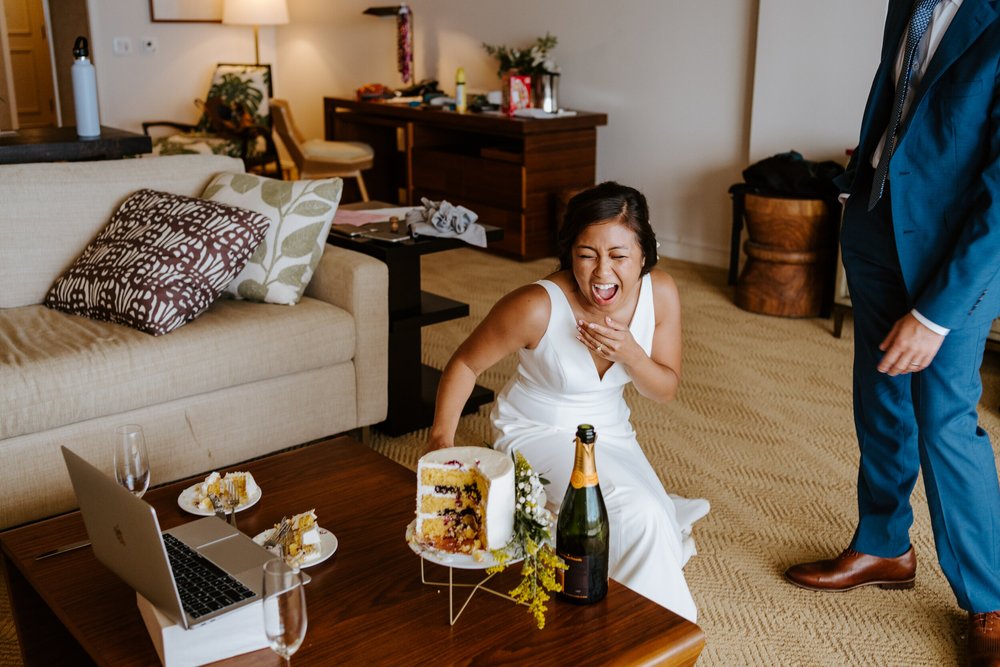 Hawaiian elopement cake cutting | Four Seasons Ko Olina Wedding | Oahu Elopement Photographer | Hawaii Elopement Photographer | Oahu Wedding Photographer