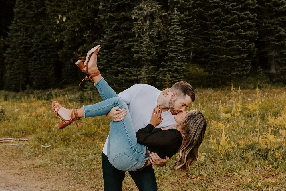 Tipsoo Lake Engagement Session | Mt. Rainer Engagement Session | Romantic Sunrise Couples Photos | Washington Engagement Session Locations | Tida Svy Photography