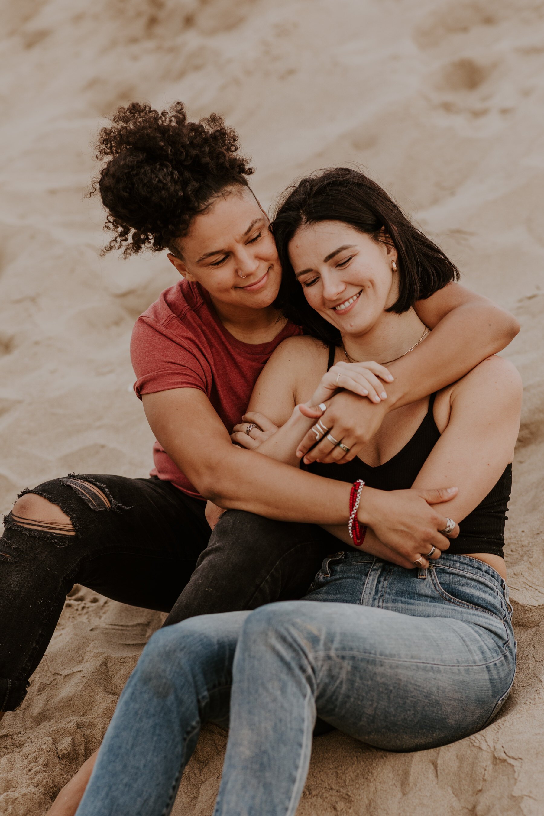venice-beach-engagement-session-lesbian-couple-tida-svy-60.jpg