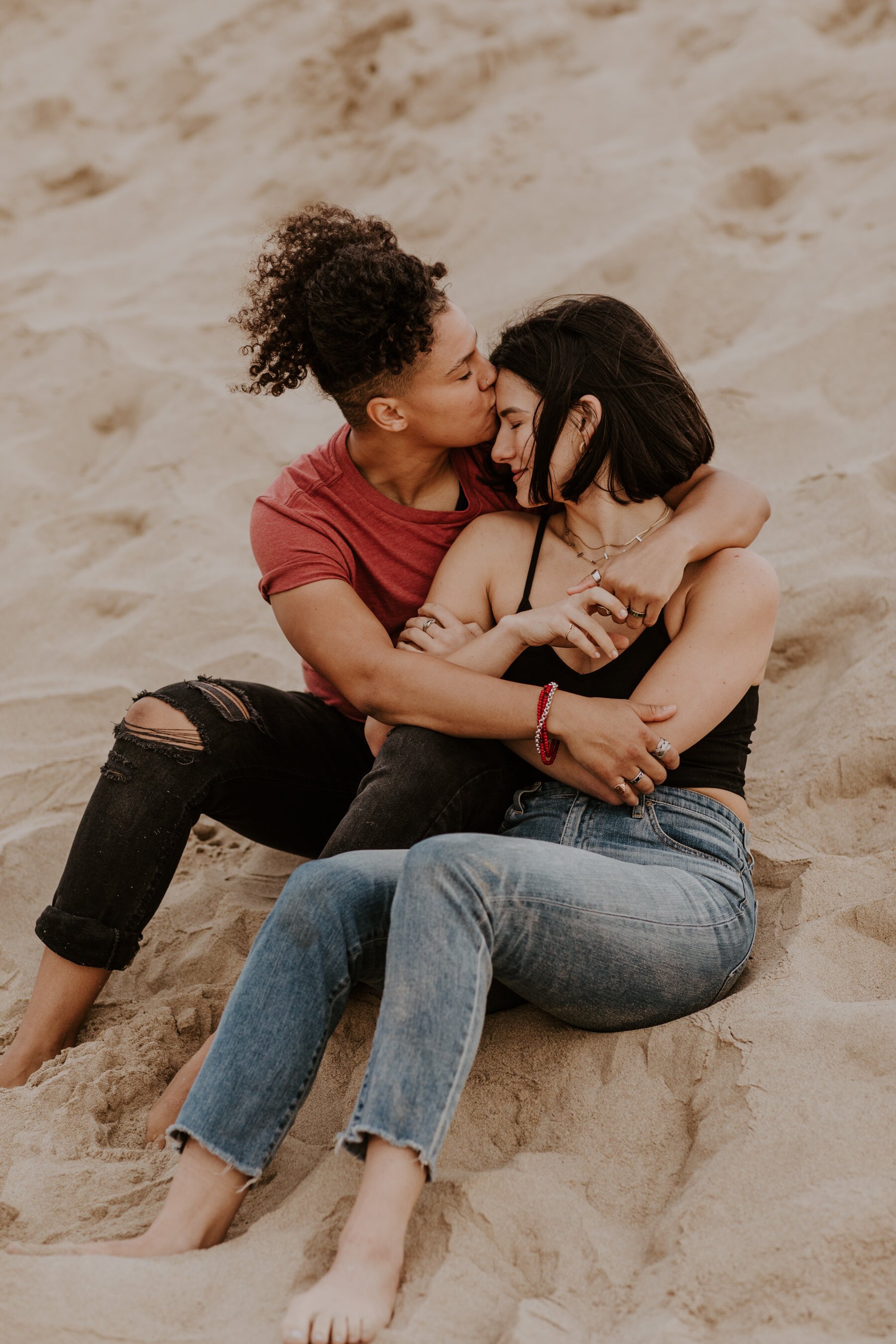 venice-beach-engagement-session-lesbian-couple-tida-svy-61.jpg