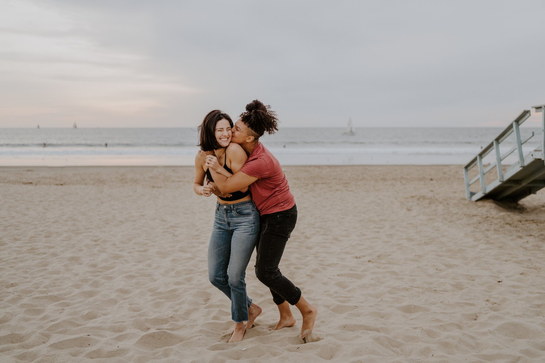 venice-beach-engagement-session-lesbian-couple-tida-svy-64.jpg