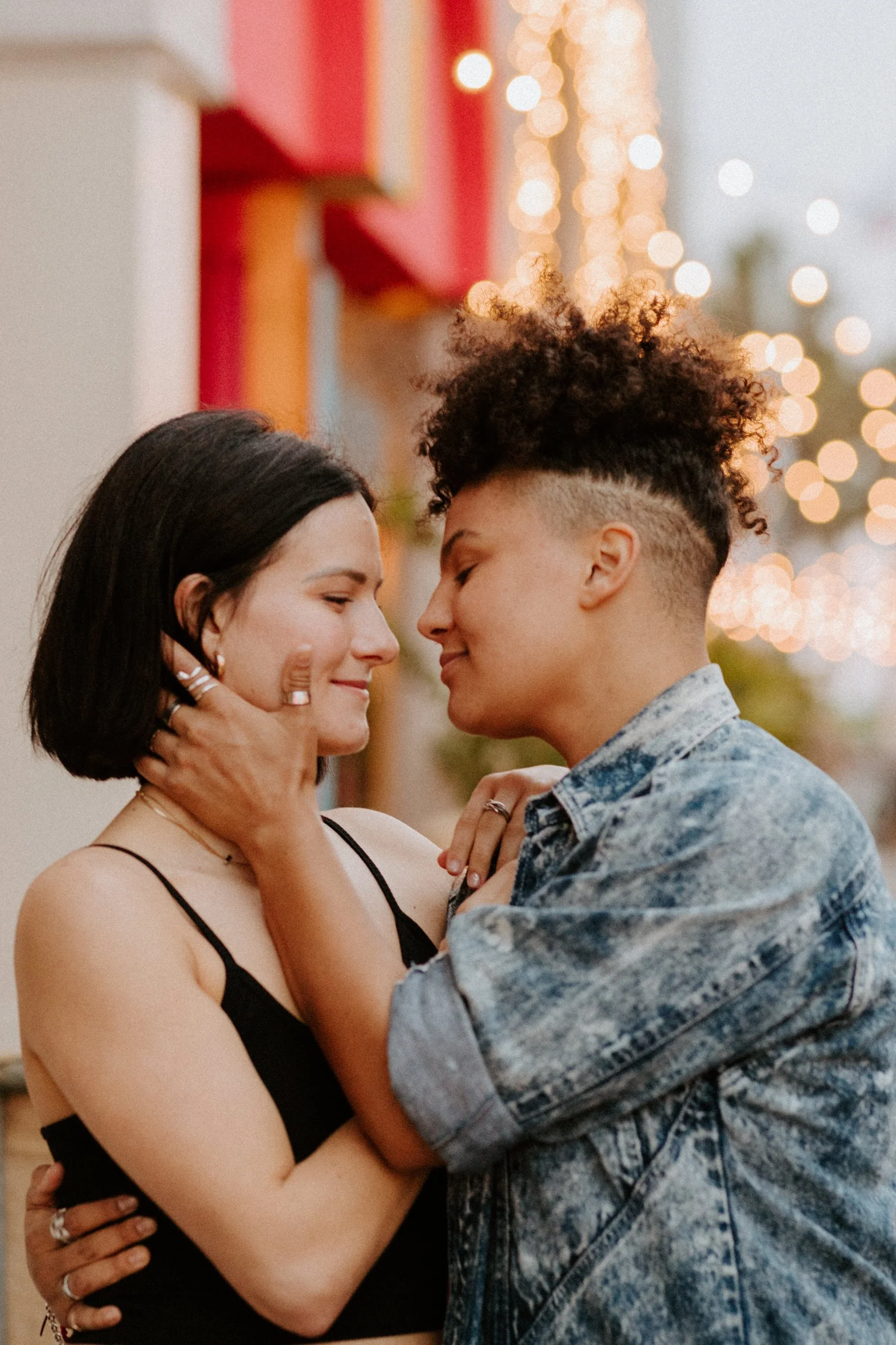 venice-beach-engagement-session-lesbian-couple-tida-svy-78.jpg