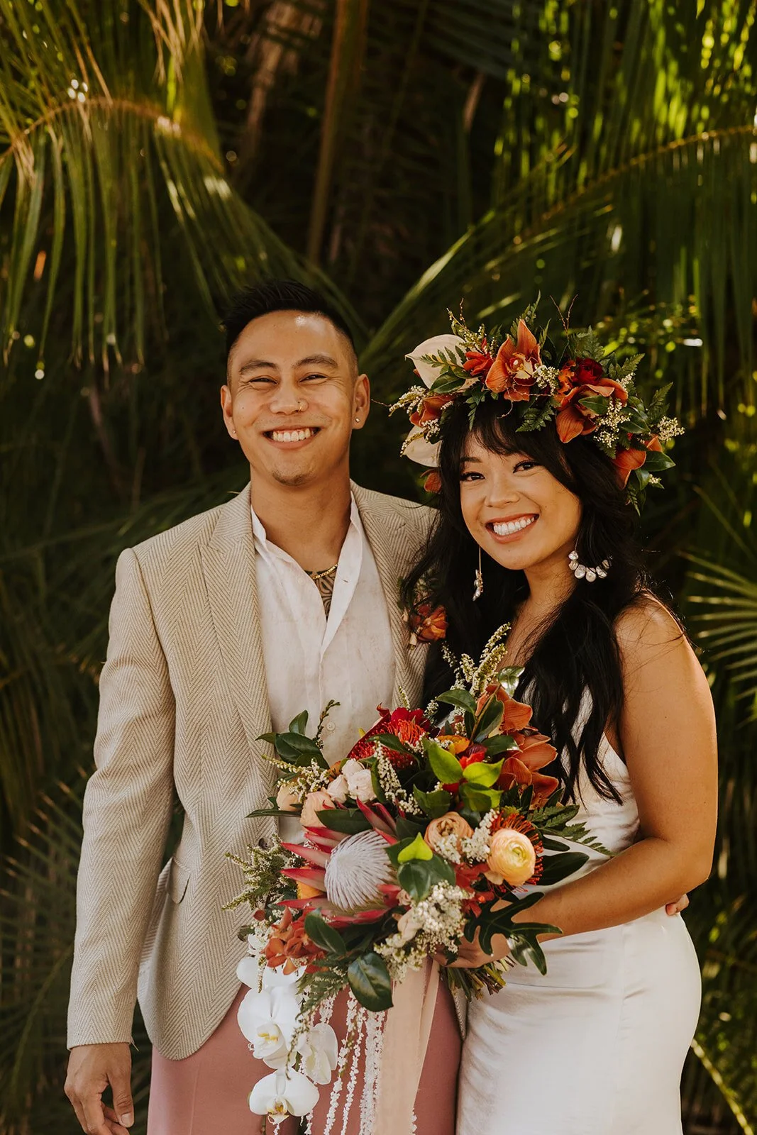 Intimate Elopement at the San Diego Marriage Hut captured by San Diego Elopement Photographer Tida Svy