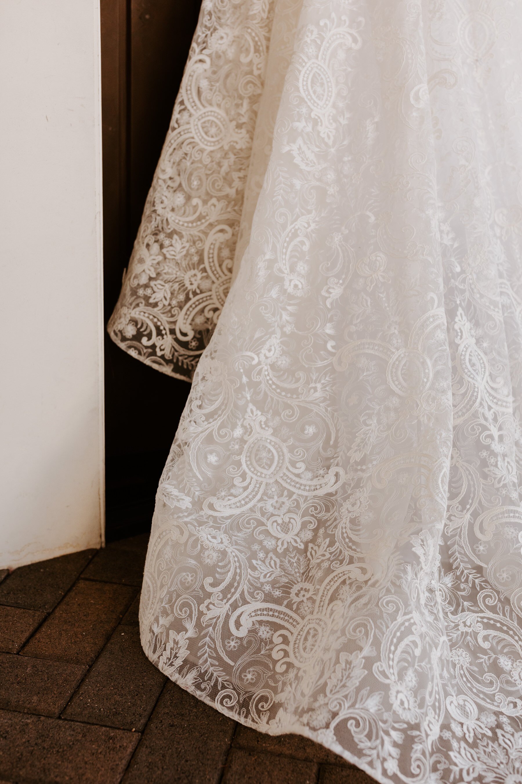 Close up of wedding dress lace detail, La Serena Villas Palm Springs, Palm Springs Wedding Photographer, Photo by Tida Svy