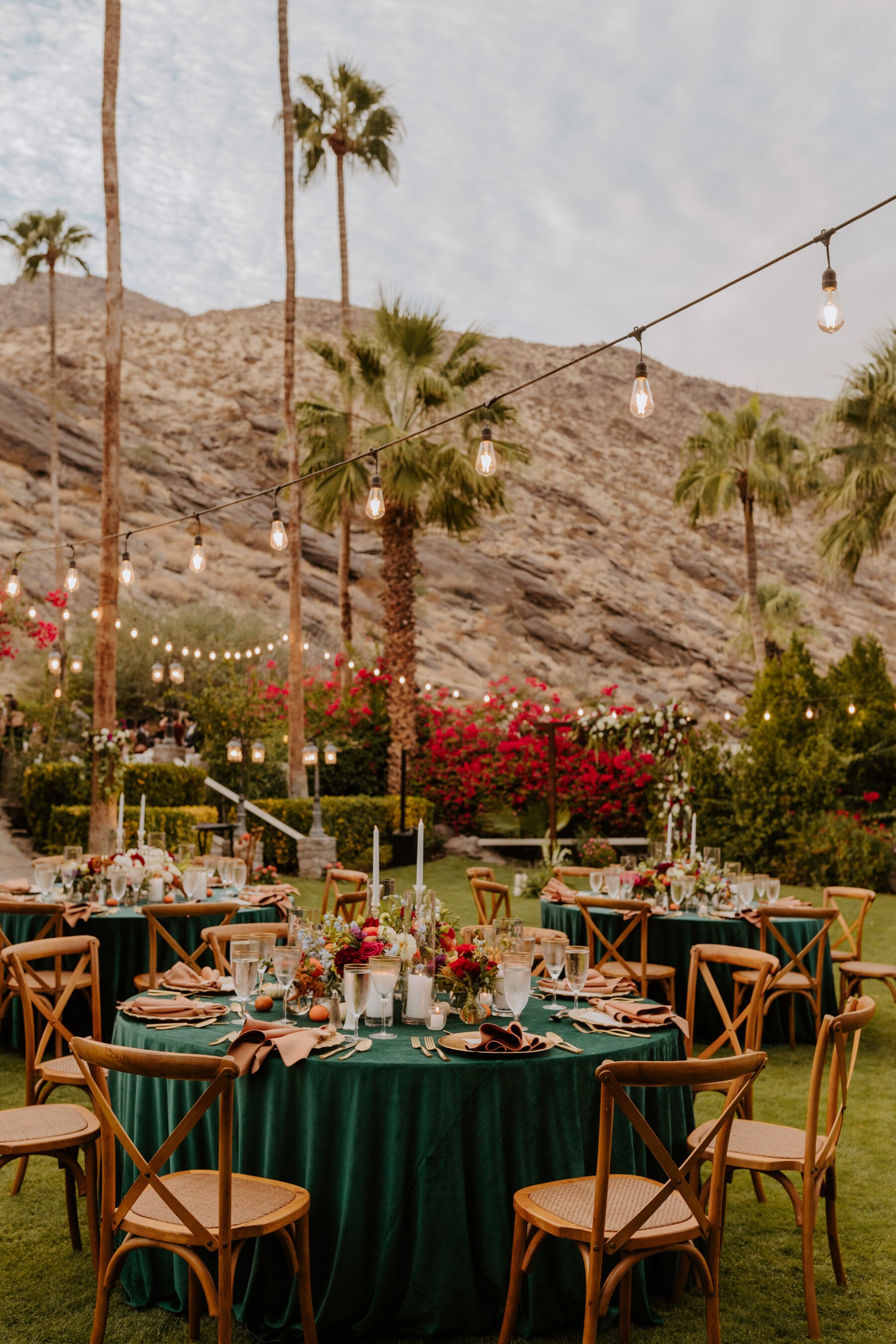 Jewel Toned Wedding Table Setting, Velvet Teal tablecloth with burgundy, white, orange, citrus, centerpiece, Palm Springs Wedding Inspo, Spencer’s Restaurant Palm Springs Wedding, Tida Svy Photo