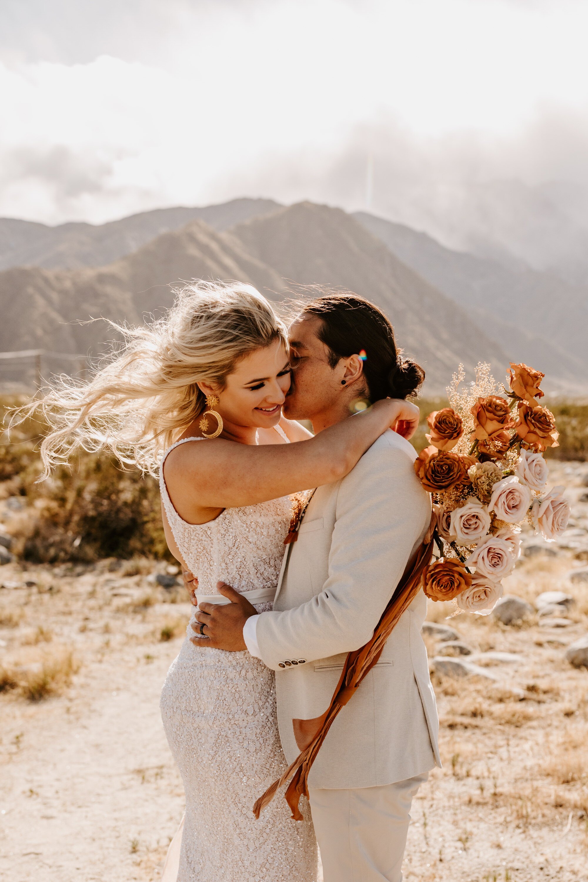 Palm Springs elopement | Palm Springs Wedding Photographer | Tida Svy | www.tidasvy.com