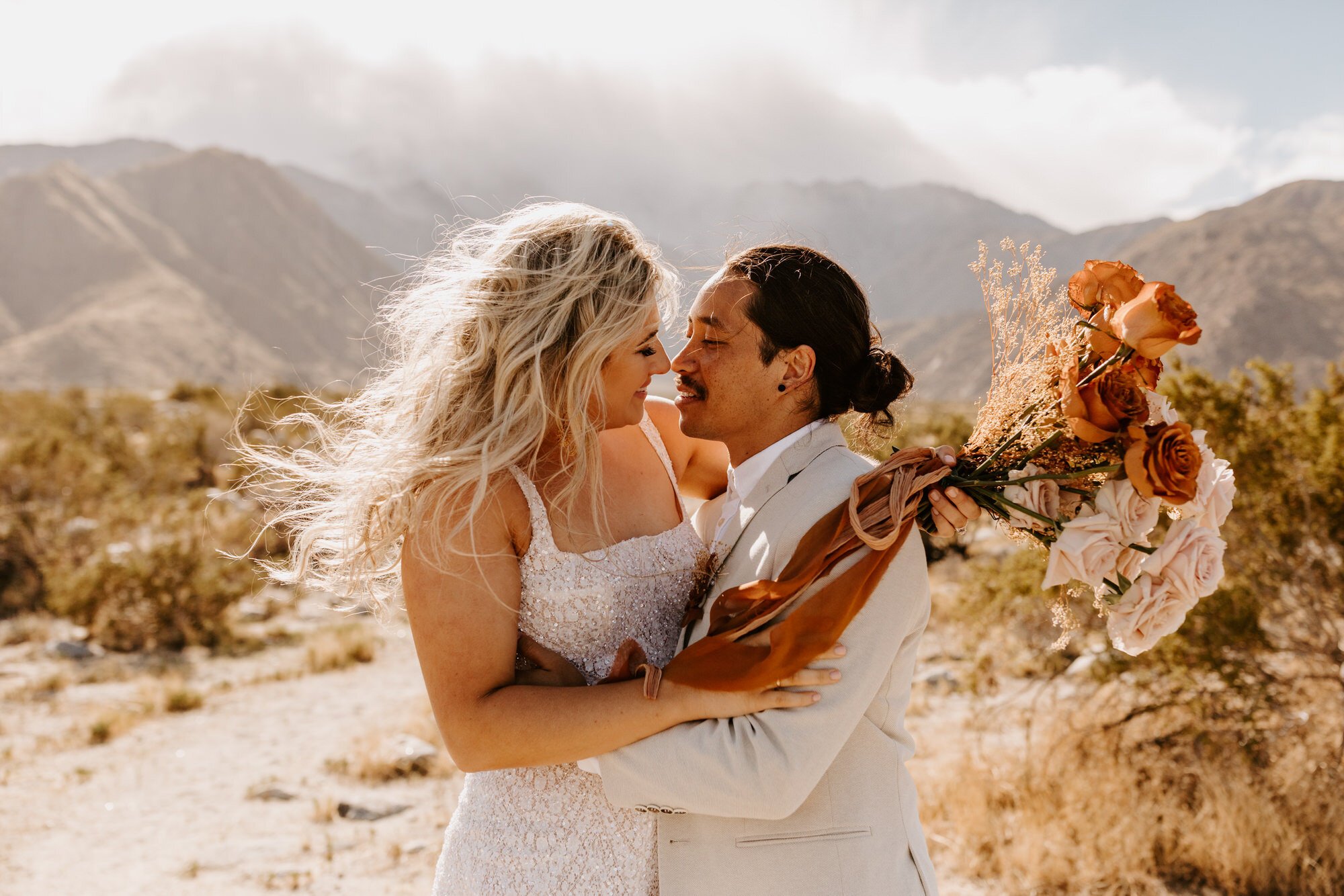 Palm Springs elopement | Palm Springs Wedding Photographer | Tida Svy | www.tidasvy.com