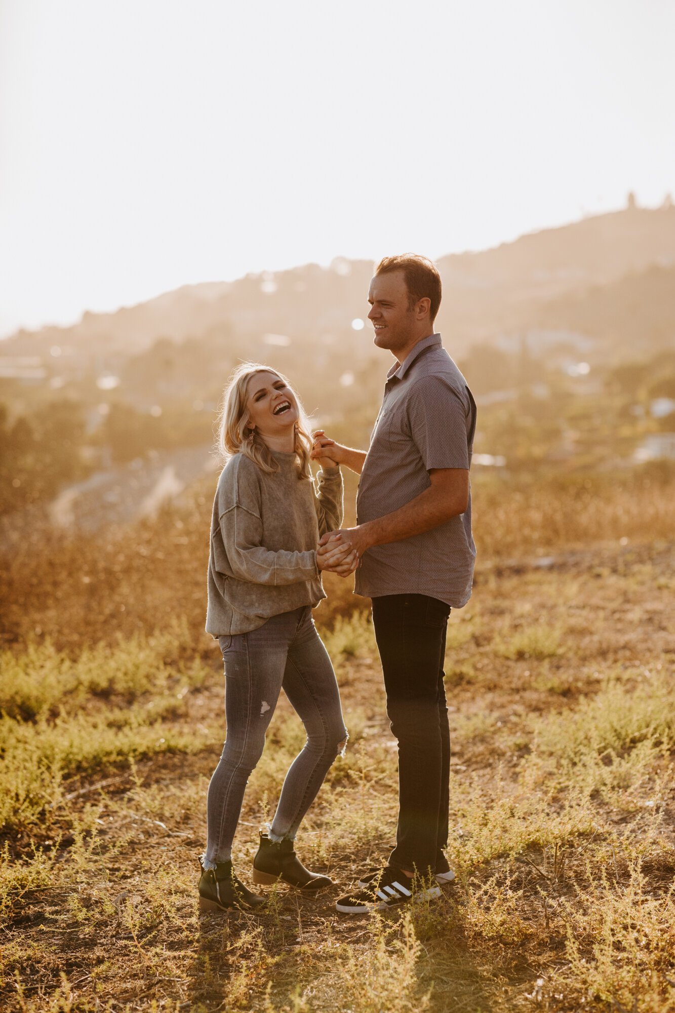 Rancho Palos Verdes Engagement Session at Catalina View Gardens, California Wedding Photographer, Los Angeles Wedding Photographer, Winery Wedding Venue, Sunset Couples Photos, Photo by Tida Svy