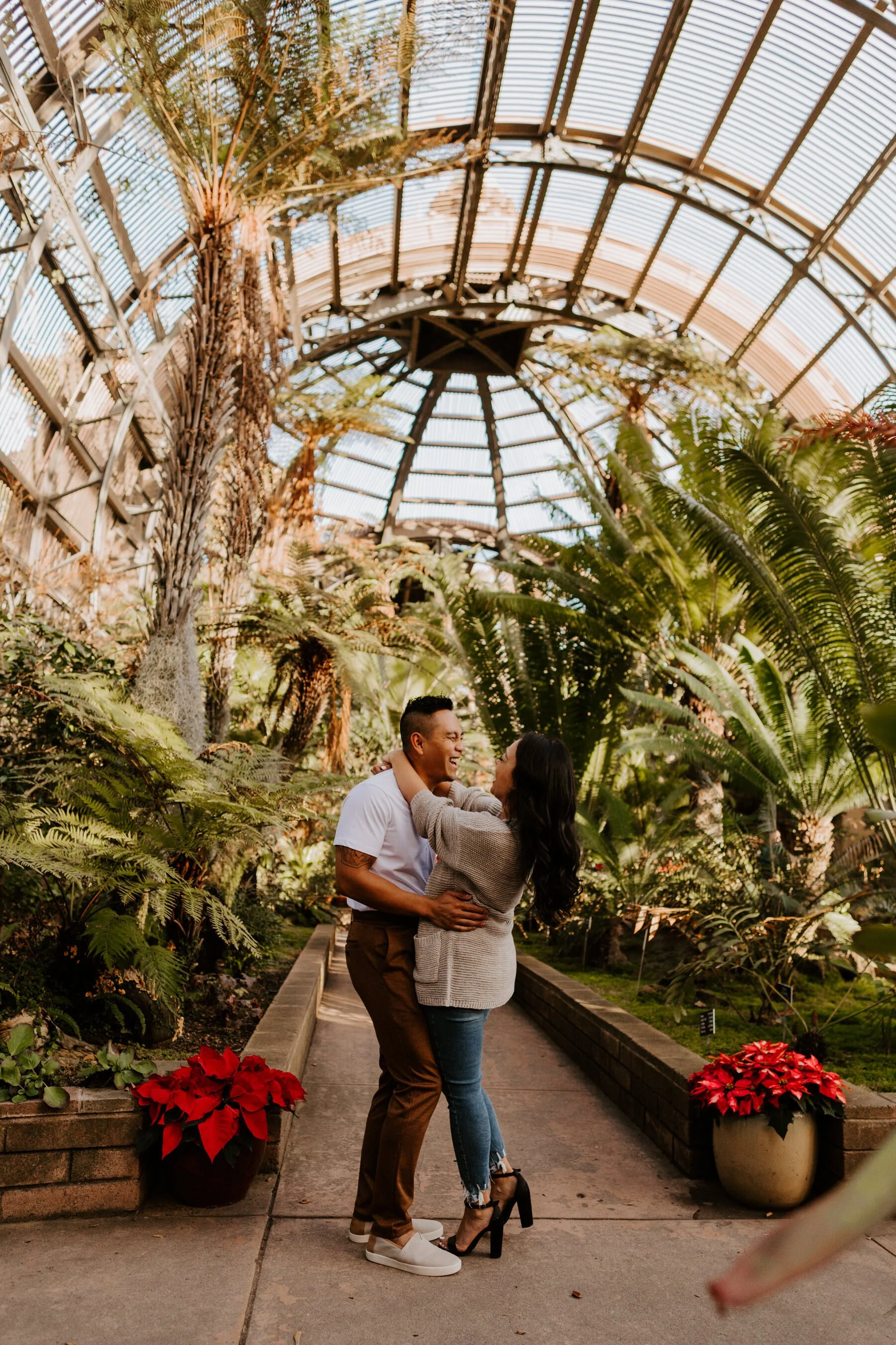 Botanical Building Balboa Park San Diego Engagement Photos, San Diego Engagement Photographer, Wedding Photos, Cute Couple, Tida Svy Photo, www.tidasvy.com