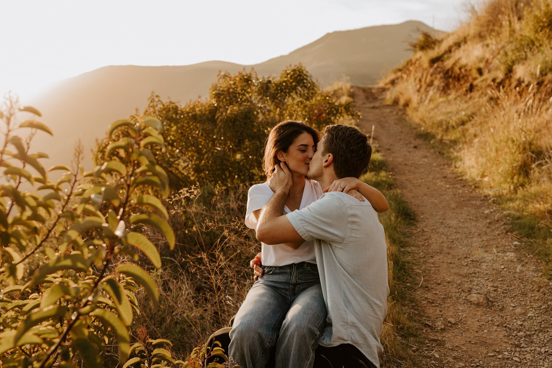 Solstice Canyon engagement session in Malibu, California | Photo by Tida Svy | www.tidasvy.com