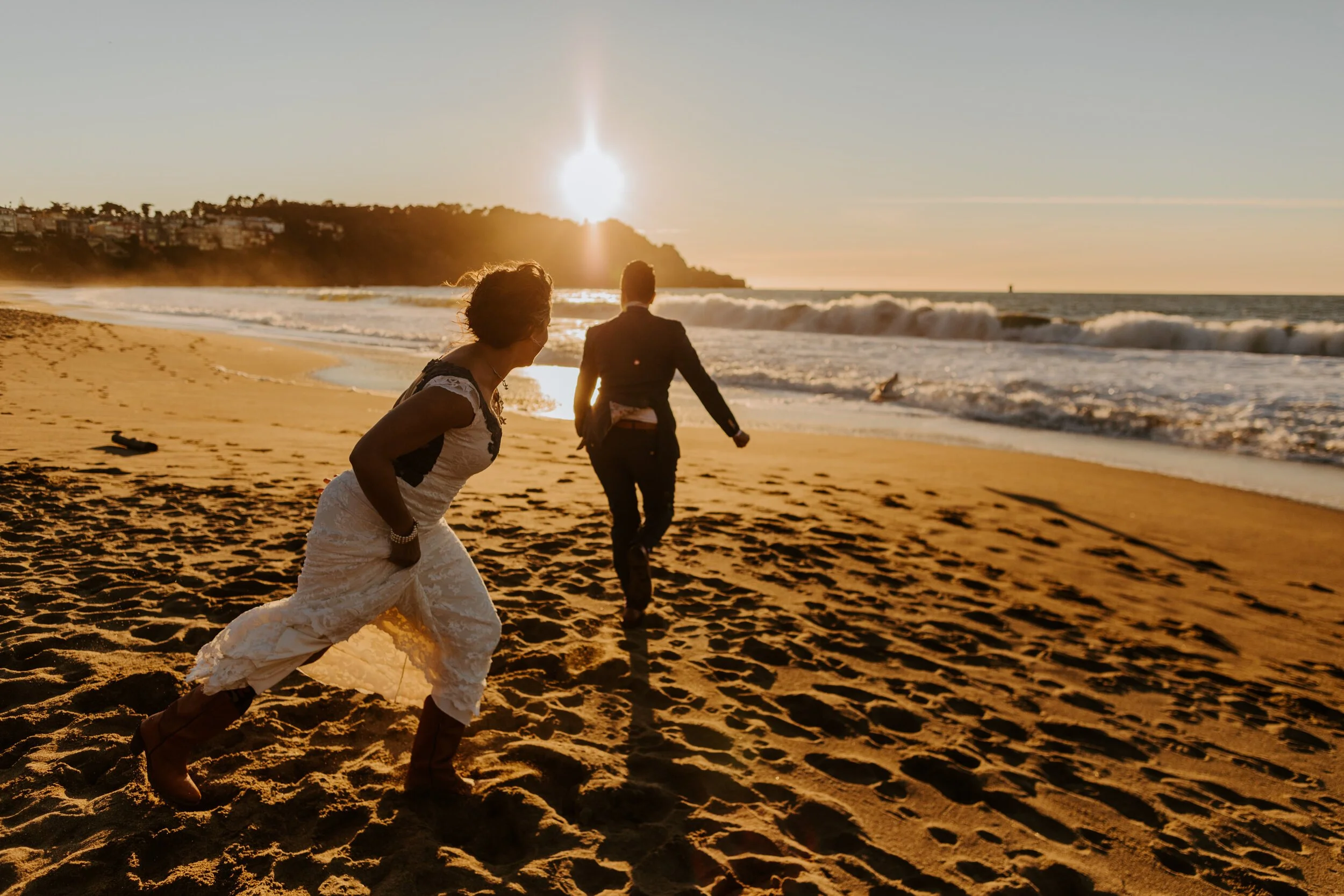 San Francisco Baker Beach Golden Gate Bridge Same Sex Lesbian Elopement | California Elopement Photographer | Tida Svy | www.tidasvy.com