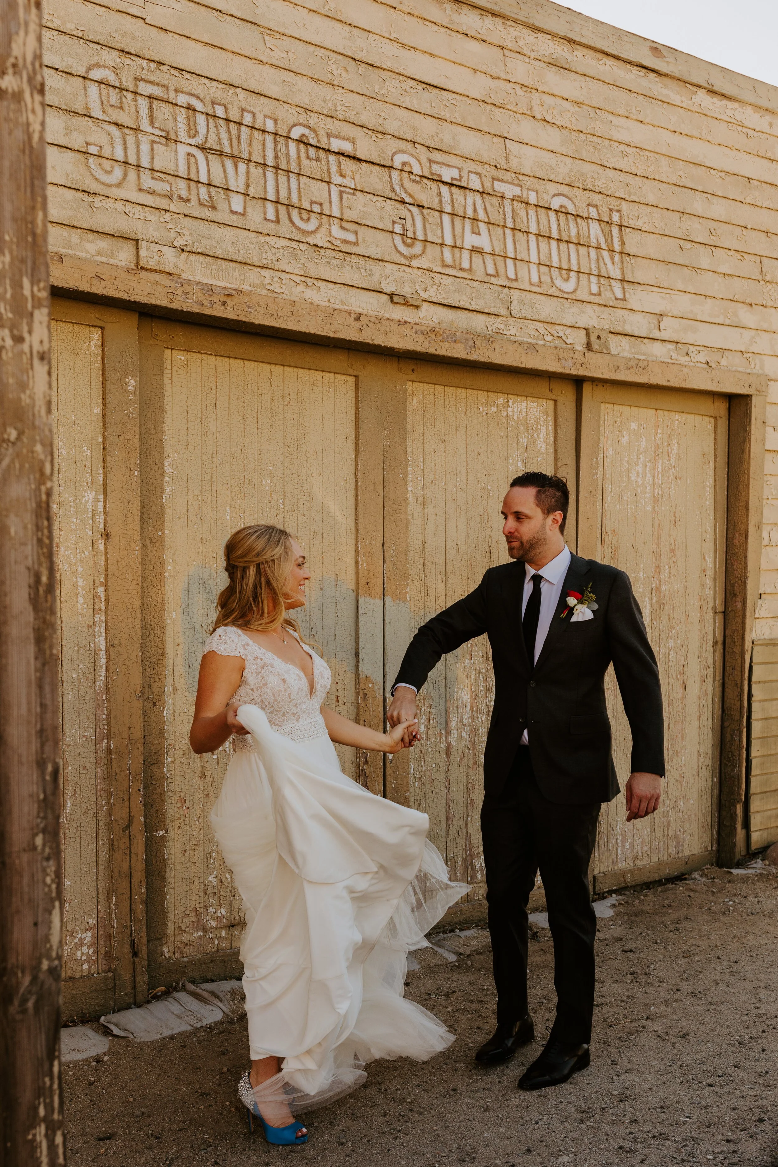 Newhall Mansion Wedding | Piru, CA | Southern California Wedding Photographer | Photo by Tida Svy | www.tidasvy.com