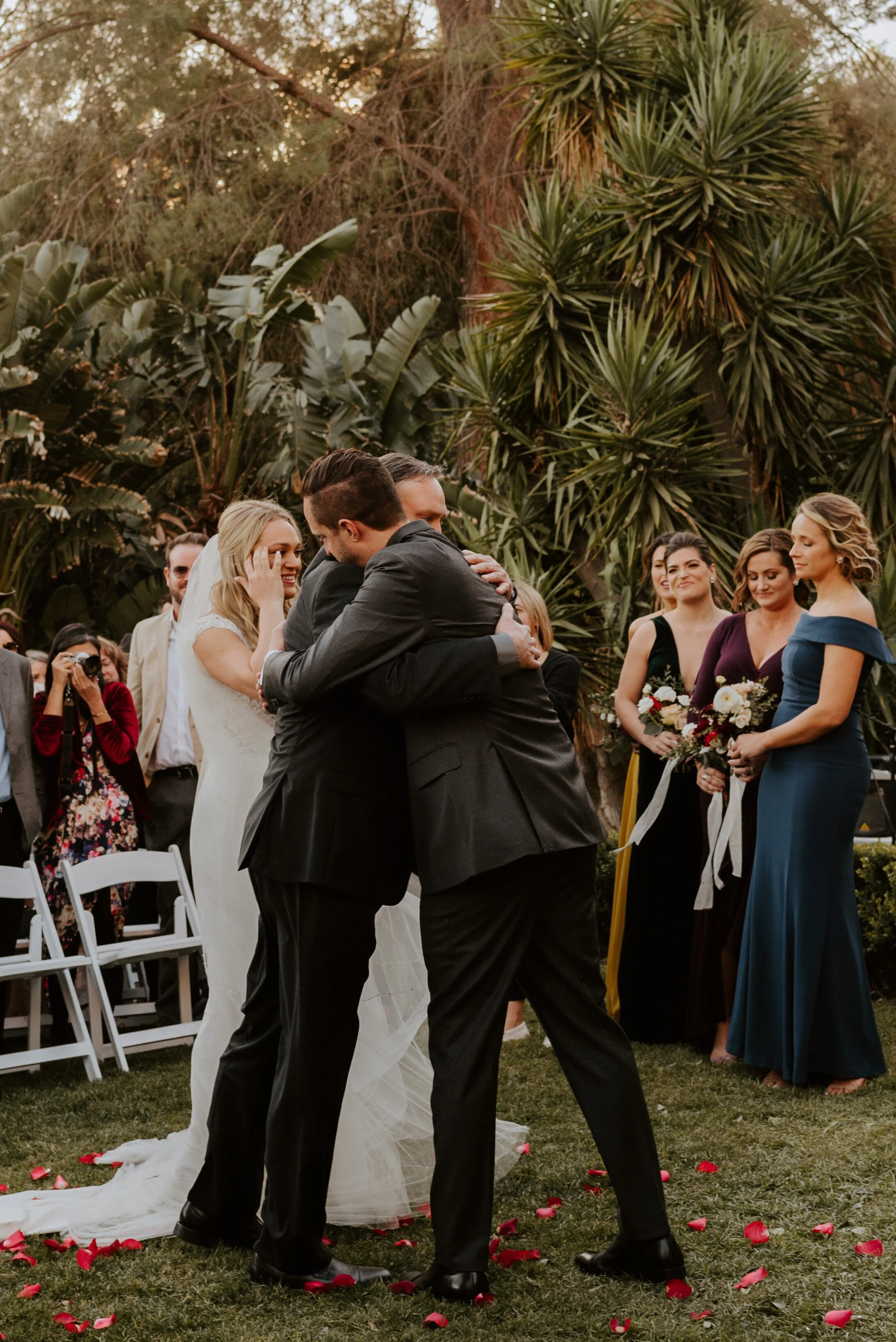 Newhall Mansion Wedding | Piru, CA | Southern California Wedding Photographer | Photo by Tida Svy | www.tidasvy.com