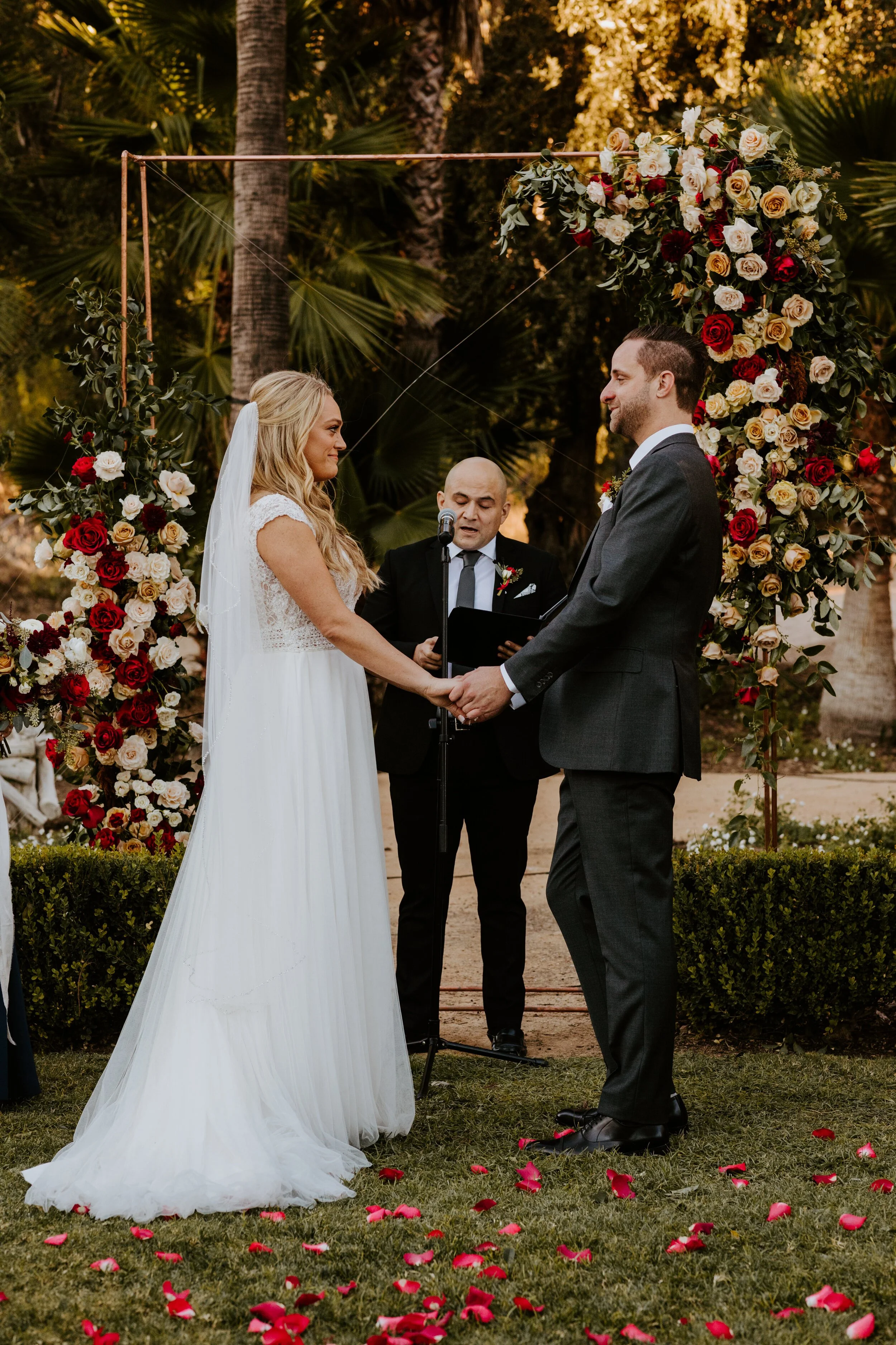 Newhall Mansion Wedding | Piru, CA | Southern California Wedding Photographer | Photo by Tida Svy | www.tidasvy.com