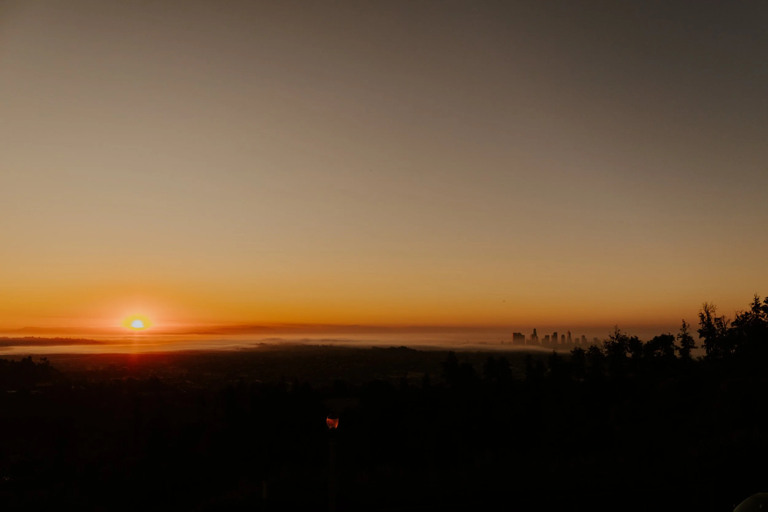 Griffith Observatory Sunrise | Engagement Session | Los Angeles Wedding Photographer | Tida Svy | www.tidasvy.com