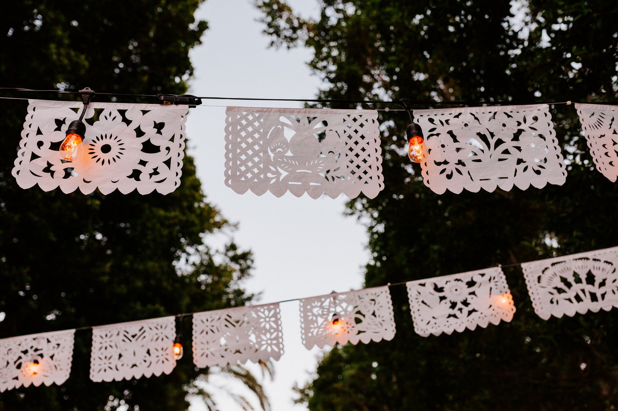 Palm Springs Wedding at Avalon Hotel and Bugalows | Palm Springs Wedding Photographer | Desert Fiesta Themed Wedding Inspiration | Tida Svy Photography | www.tidasvy.com