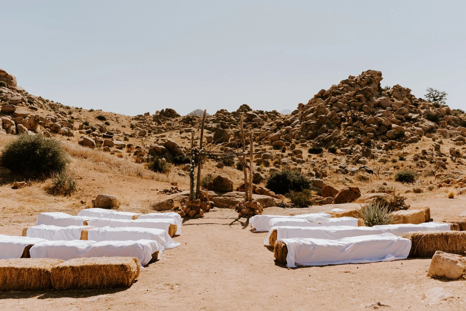 Le Haut Desert Aerie Wedding | Joshua Tree Wedding Photographer | Tida Svy | www.tidasvy.com