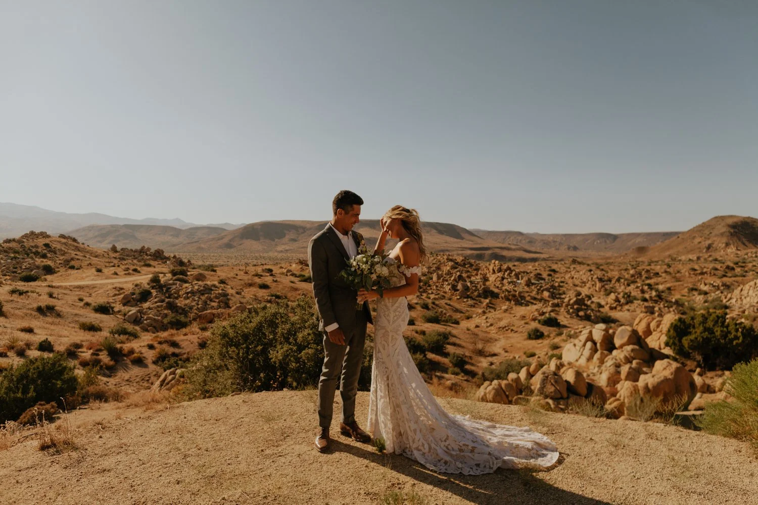Le Haut Desert Aerie Wedding | Joshua Tree Wedding Photographer | Tida Svy | www.tidasvy.com