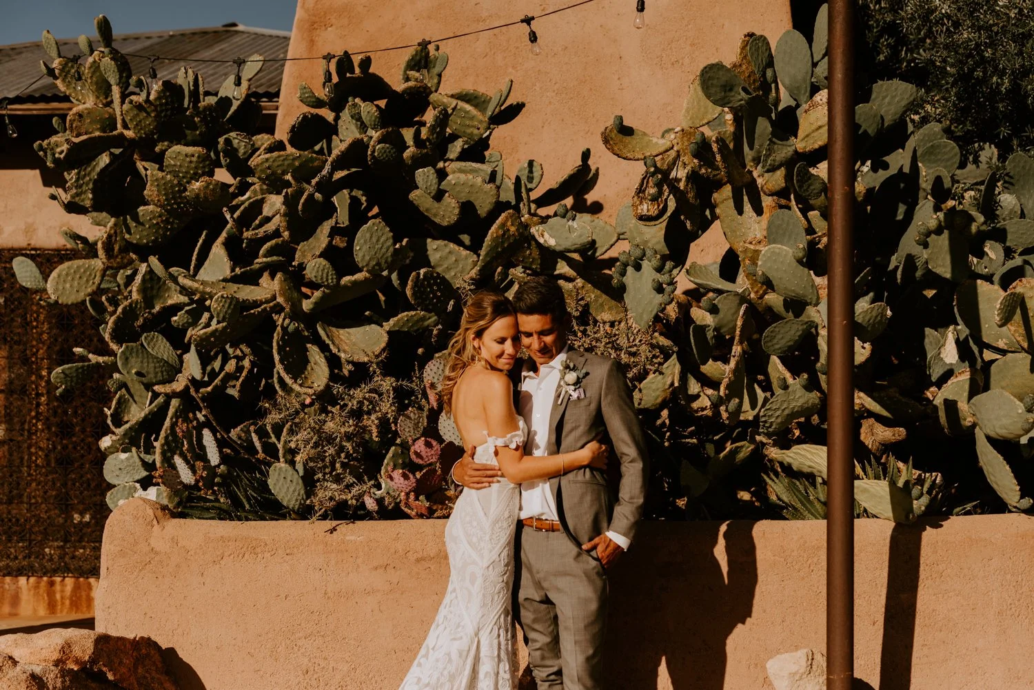 Le Haut Desert Aerie Wedding | Joshua Tree Wedding Photographer | Tida Svy | www.tidasvy.com