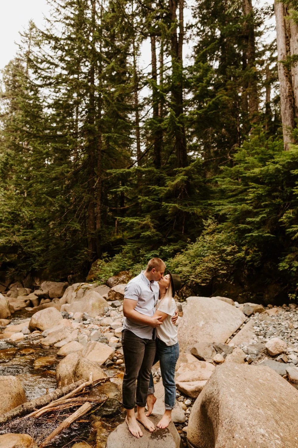 franlkin_falls_washington_engagement_tida_svy_photography-7.jpg