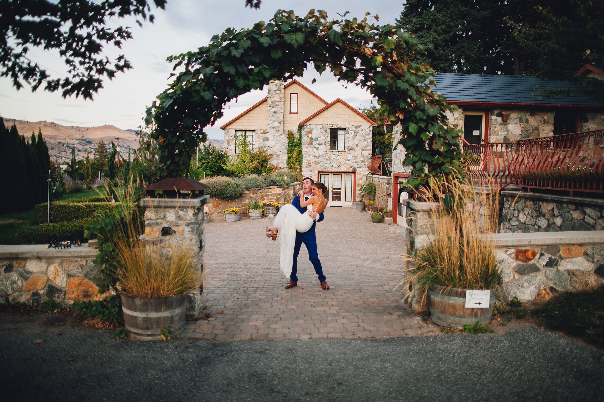 Tunnel Hill Winery Lake Chelan Washington Wedding | Lake Chelan Wedding Venues | Summer Vineyard Wedding Reception | Pacific Northwest Wineries | Tida Svy Photo | www.tidasvy.com