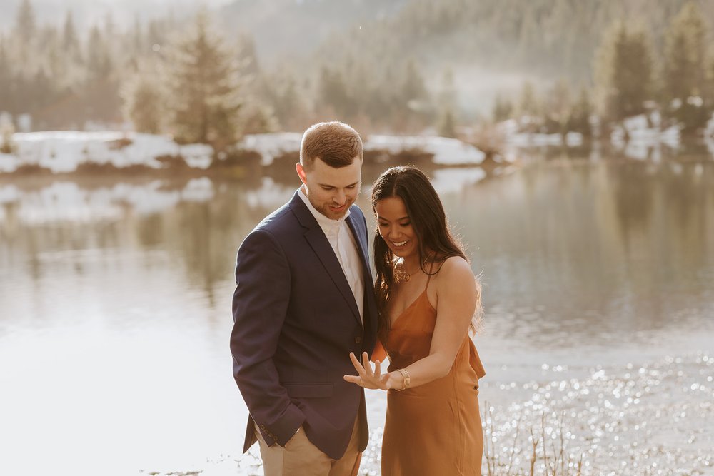 gold creek pond engagement session tida svy photography95.jpg