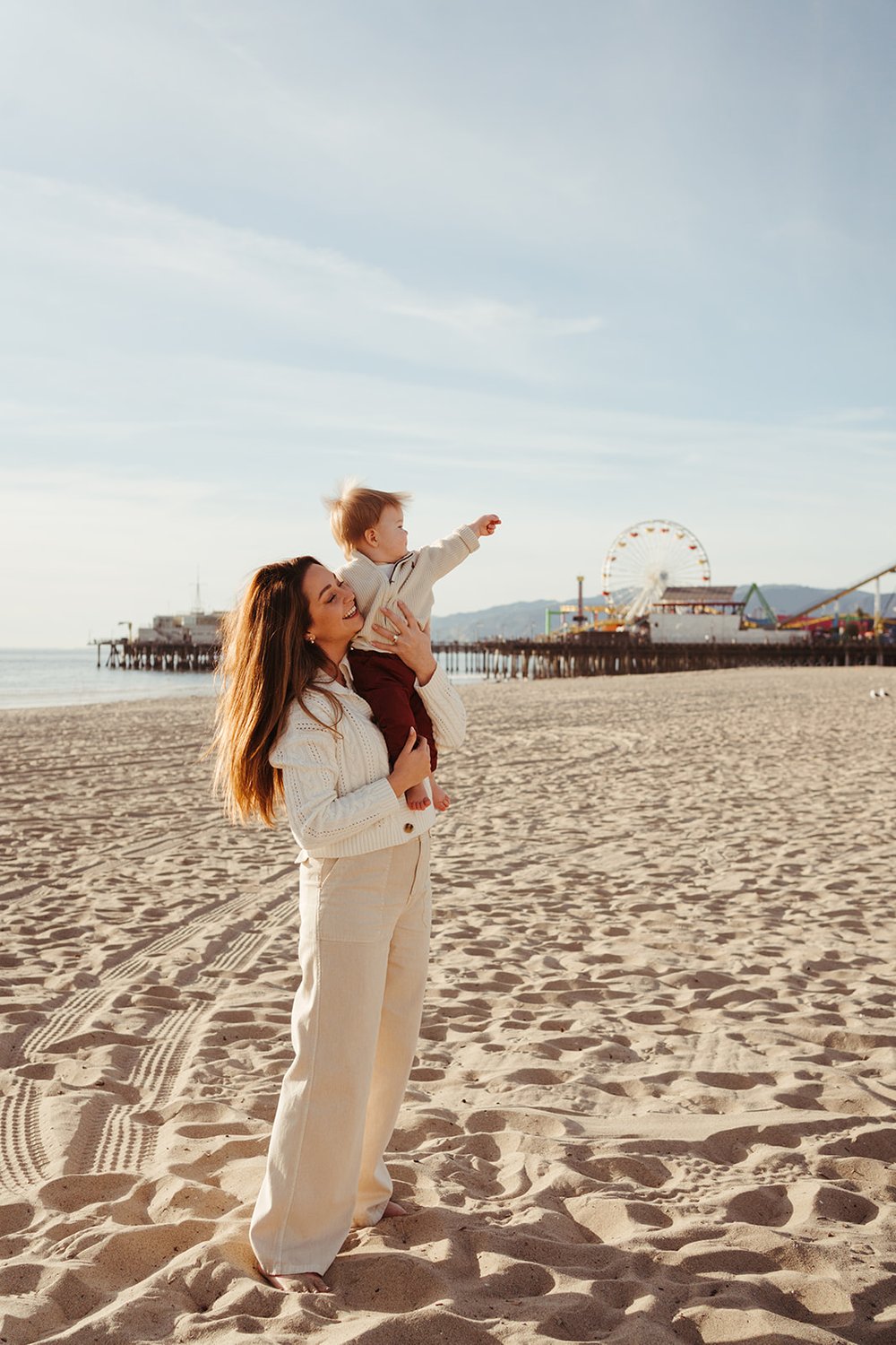 Santa Monica Beach Family Photos by Tida Svy Photography