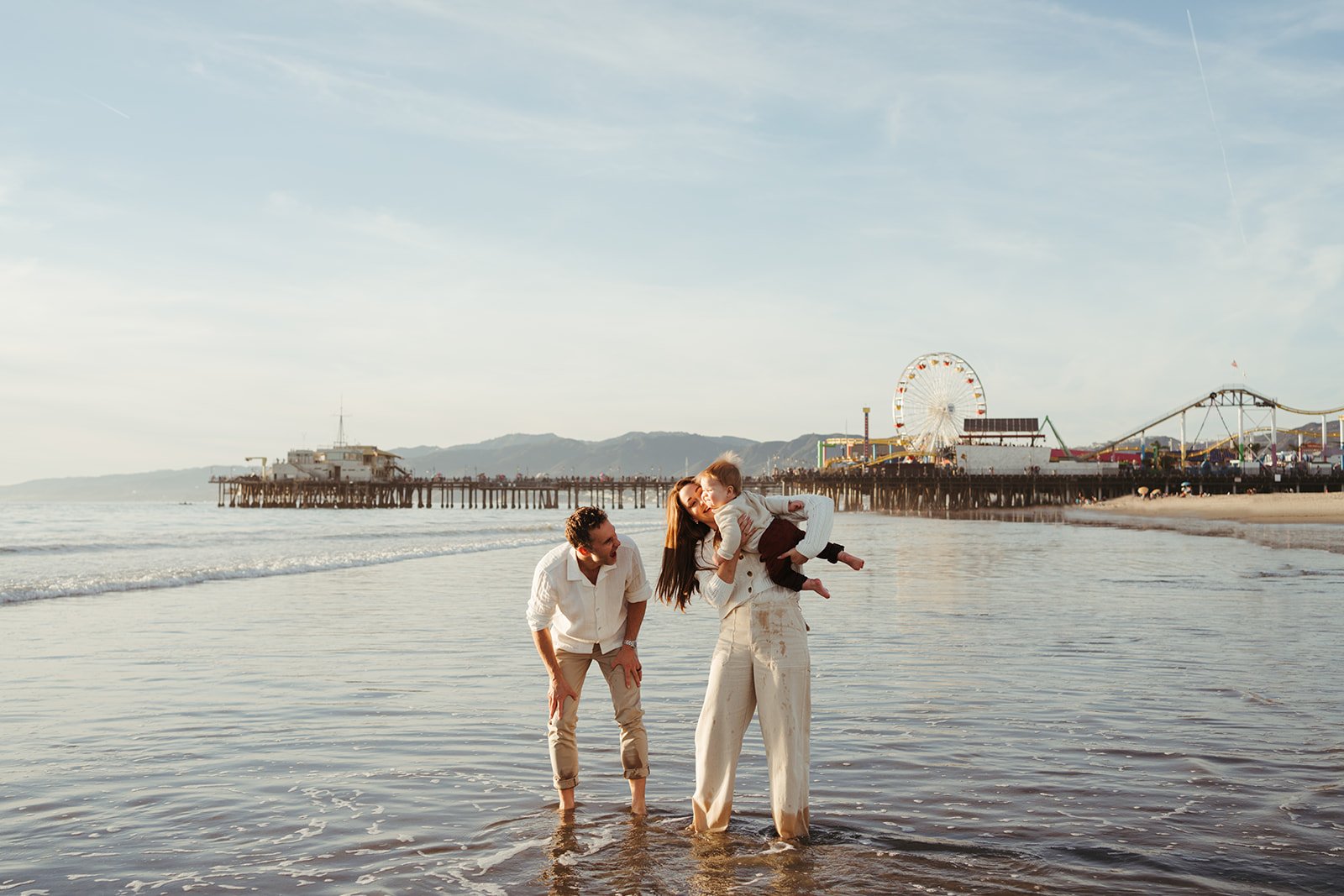 Santa Monica Beach Family Photos by Tida Svy Photography