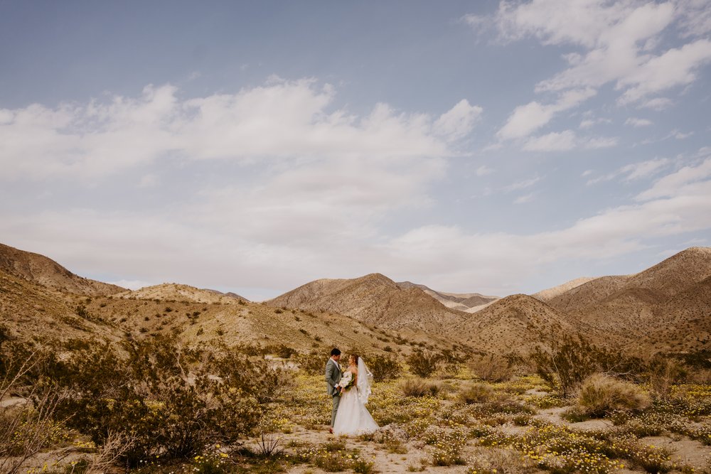 The Lautner Compound Palm Springs Wedding | Tida Svy Photography | www.tidasvy.com