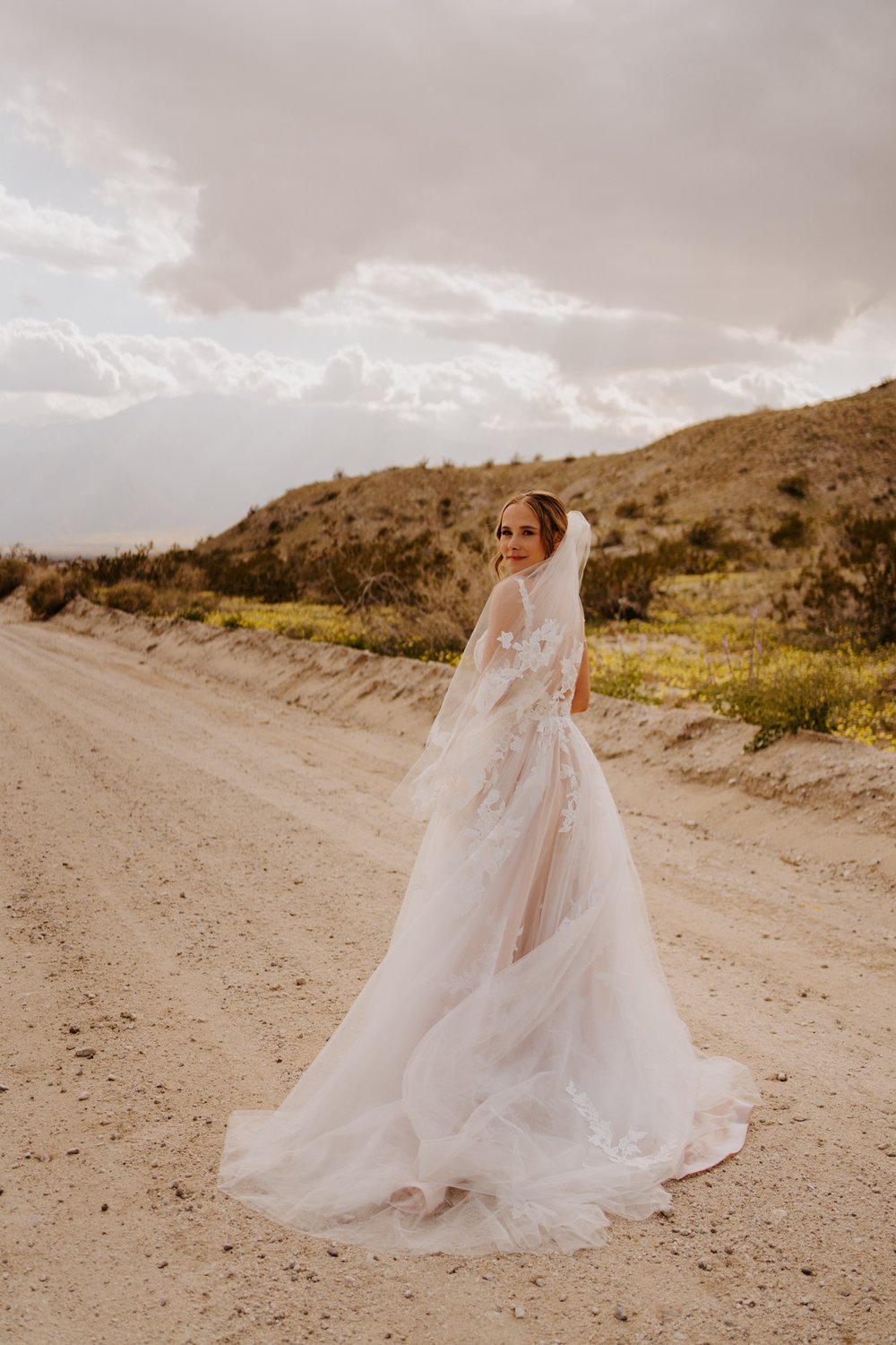The Lautner Compound Palm Springs Wedding | Tida Svy Photography | www.tidasvy.com