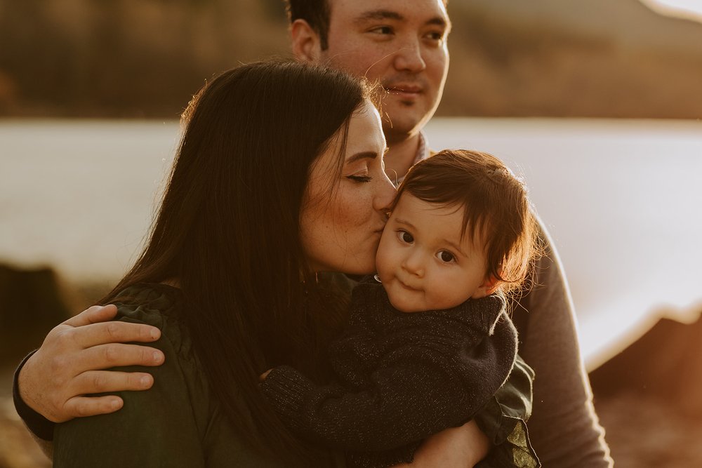 rattlesnake lake family photos by tida svy photography-4.jpg