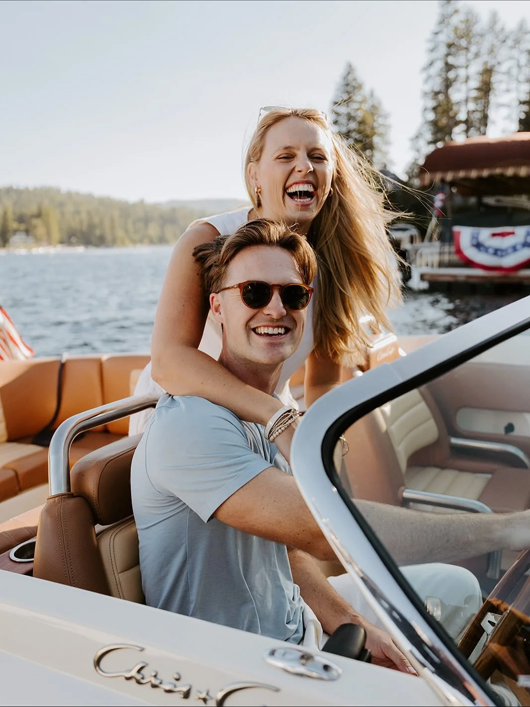 Happy wedding day to these cuties!! Flashback to their summer engagement session on Lake Arrowhead. Time to party!! 🎉