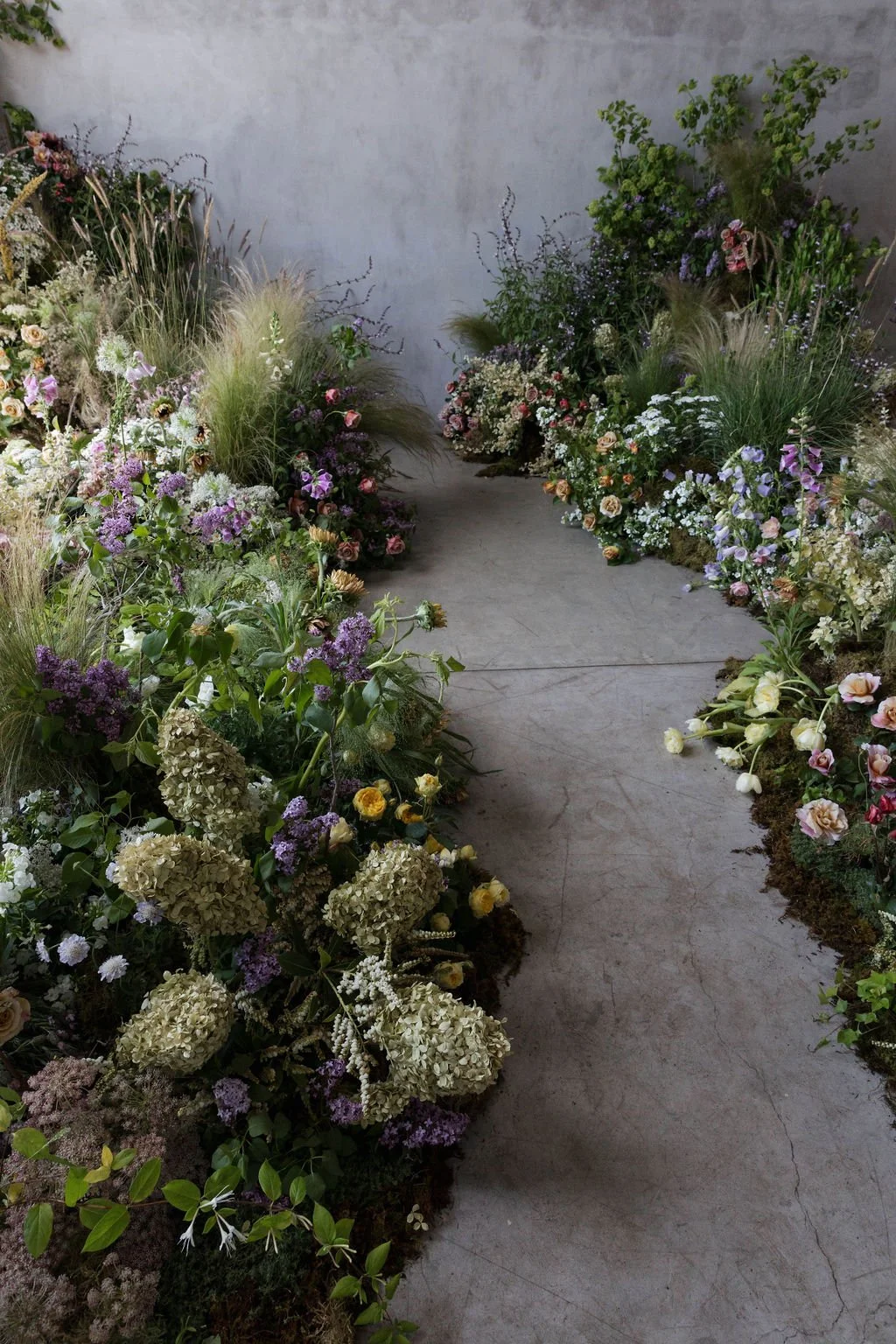 Aisle + Vow Print Magazine Photoshoot