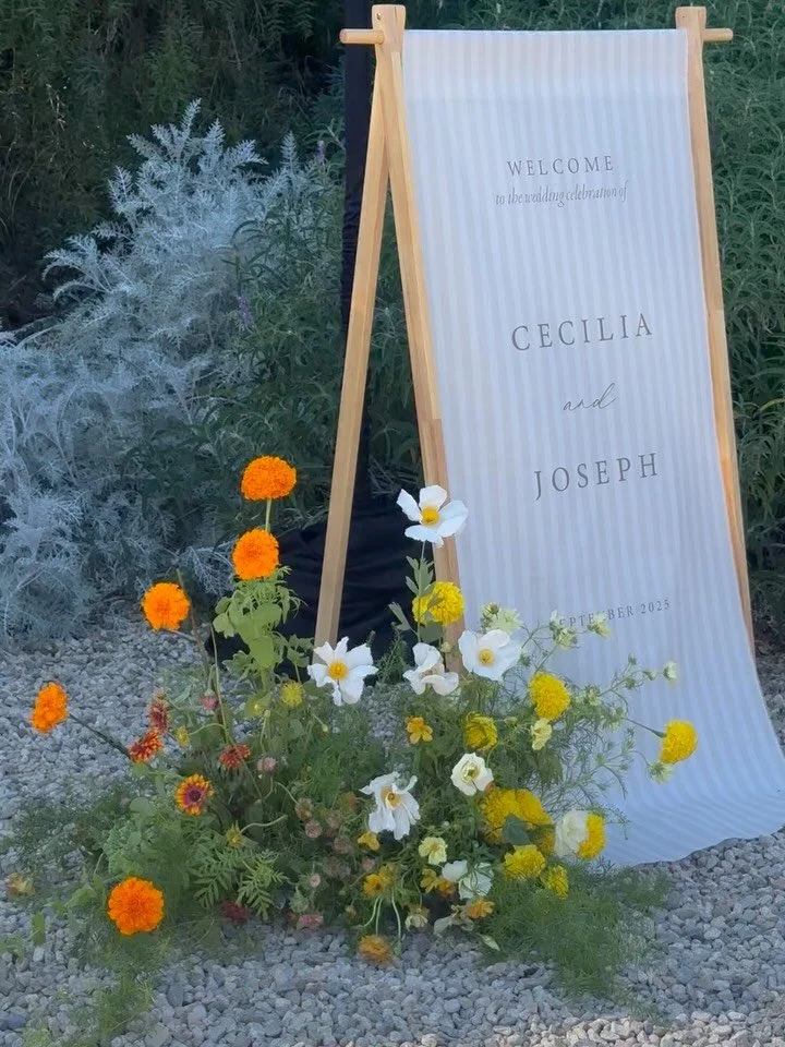 When marigolds &amp; poppies collide 🤍