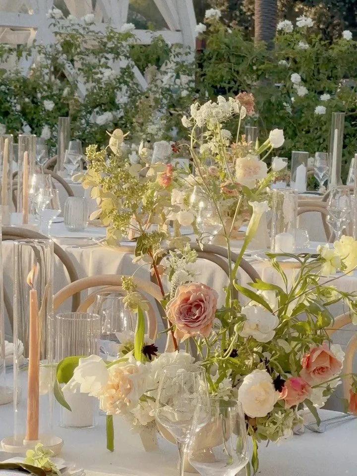 A moment π€
Planning @weddingkate 
Venue @matteistavernauberge 
Photo @alibeckphoto 
Rentals @mtb_event_rentals