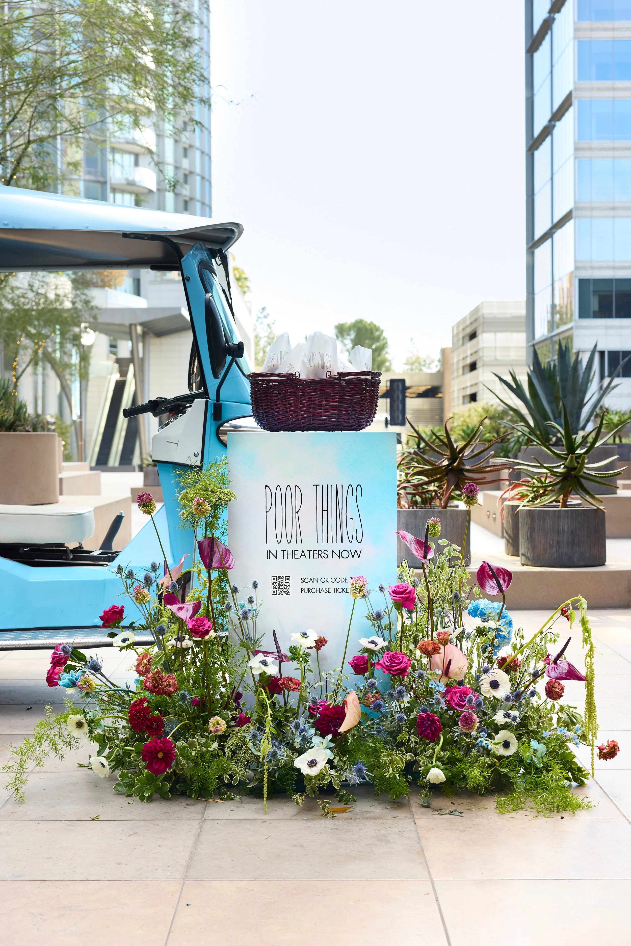 “Poor Things” Experiential Marketing Installation