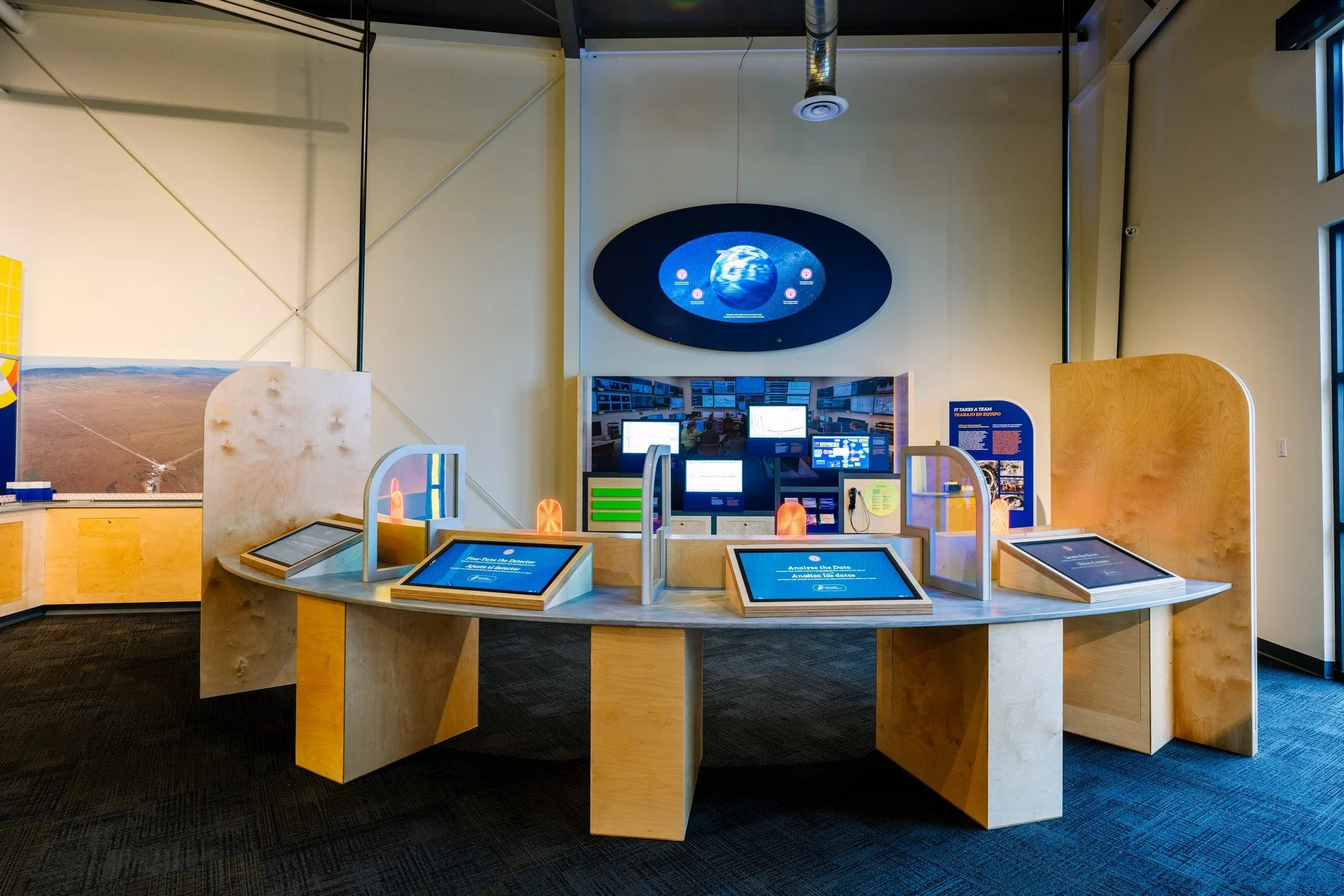 XYZ_Custom_HanfordVisitorsCenter_43.jpg