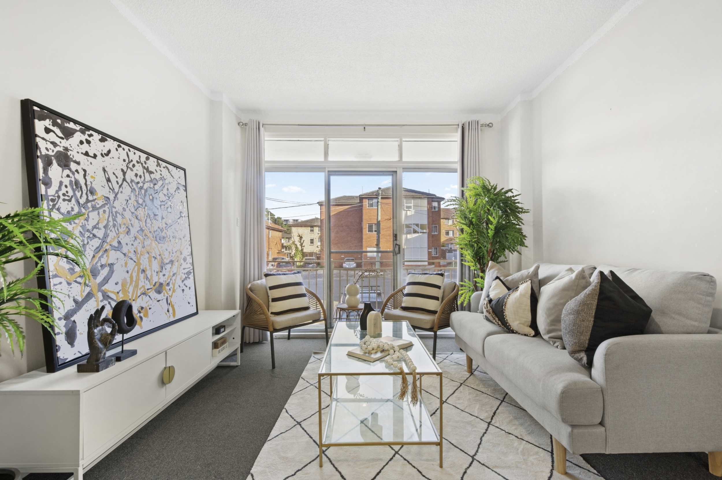 2/2 Podmore Place, Hillsdale