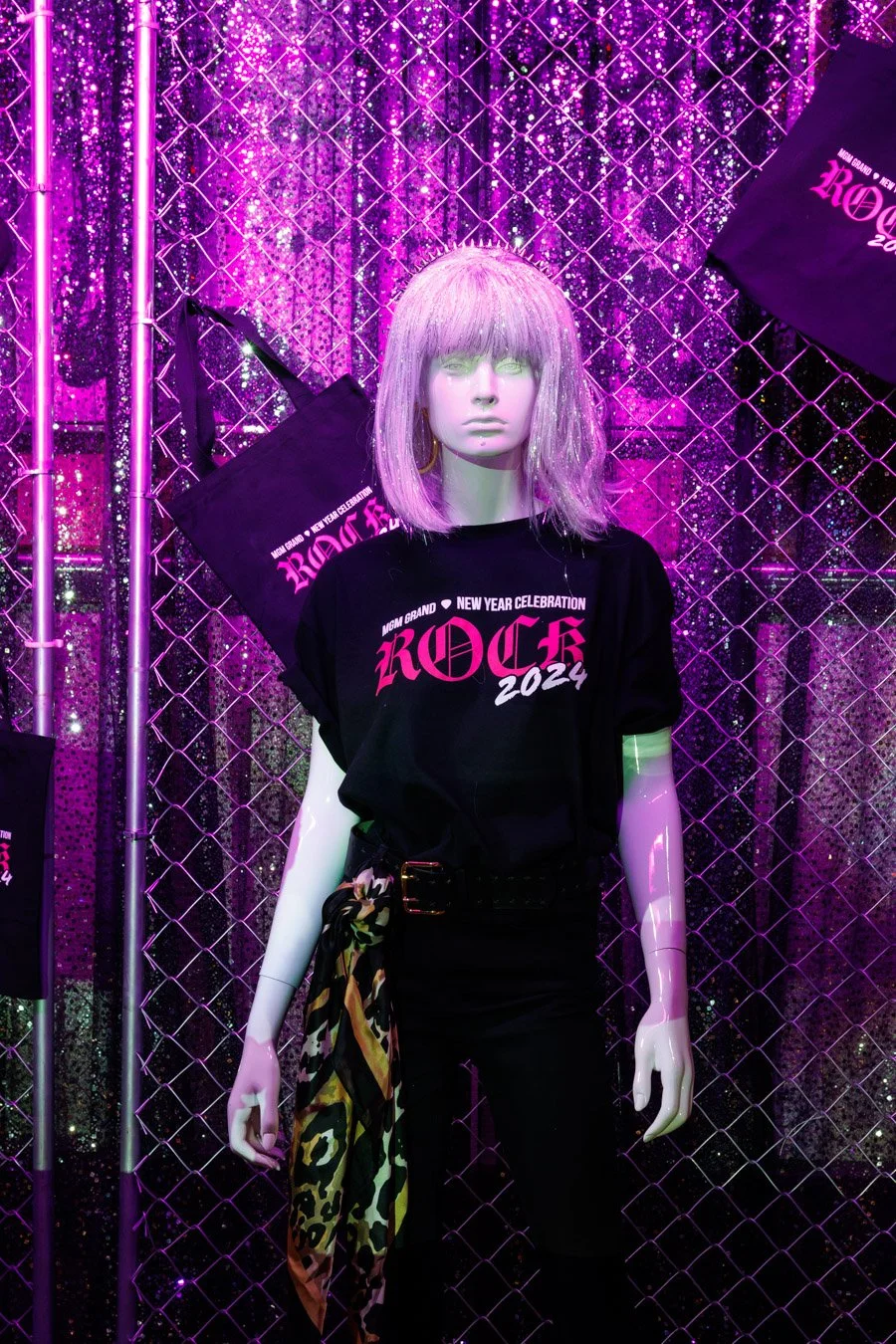 12_31_23_MGM NYE_Gray_KPG_045.jpg