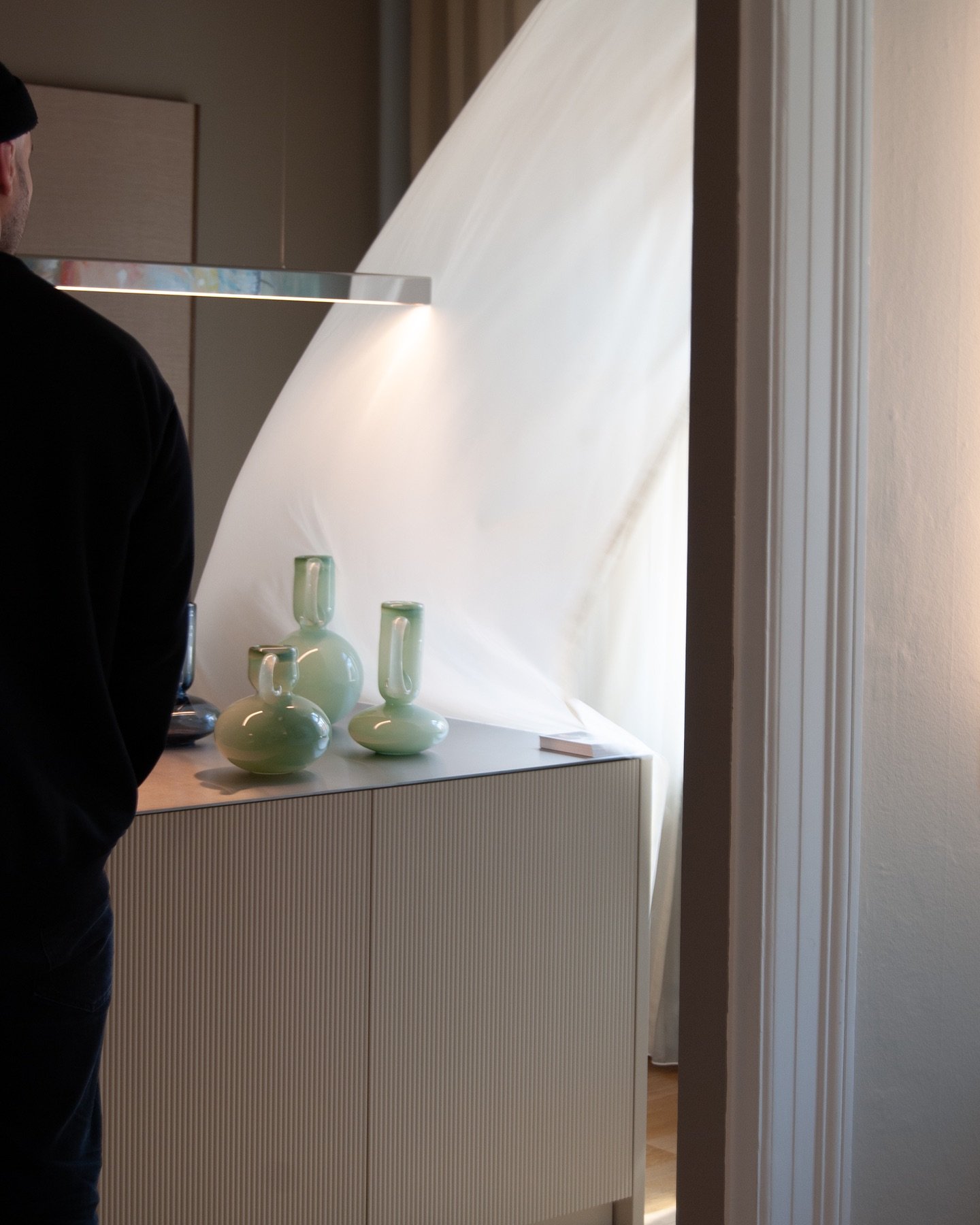 Copenhagen sunlight, flowy curtains, and our Three Graces in sage green ✨

ID. G.01.I24.01.O542
ID. G.01.I24.02.O542
ID. G.01.I24.03.O542

Available at oogobjects.com