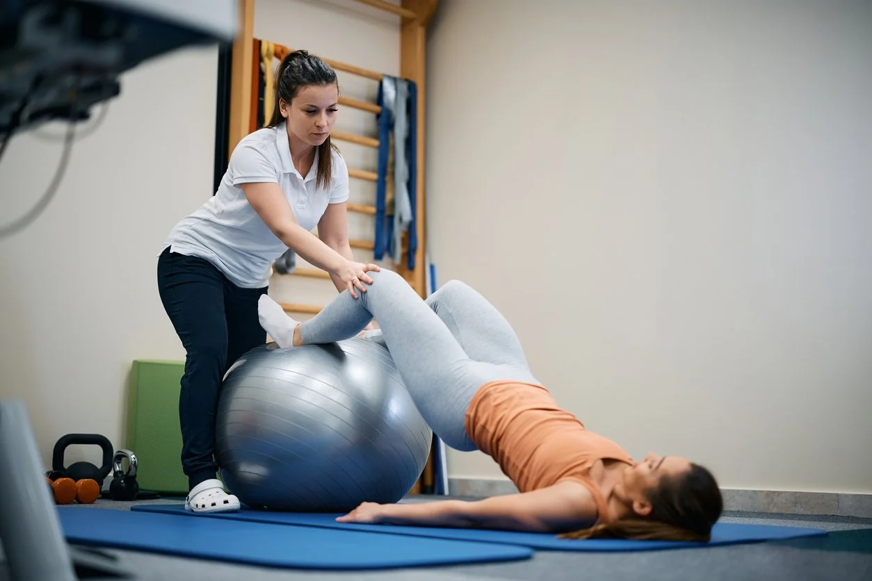 EXERCISE PHYSIOLOGIST AND REHAB.