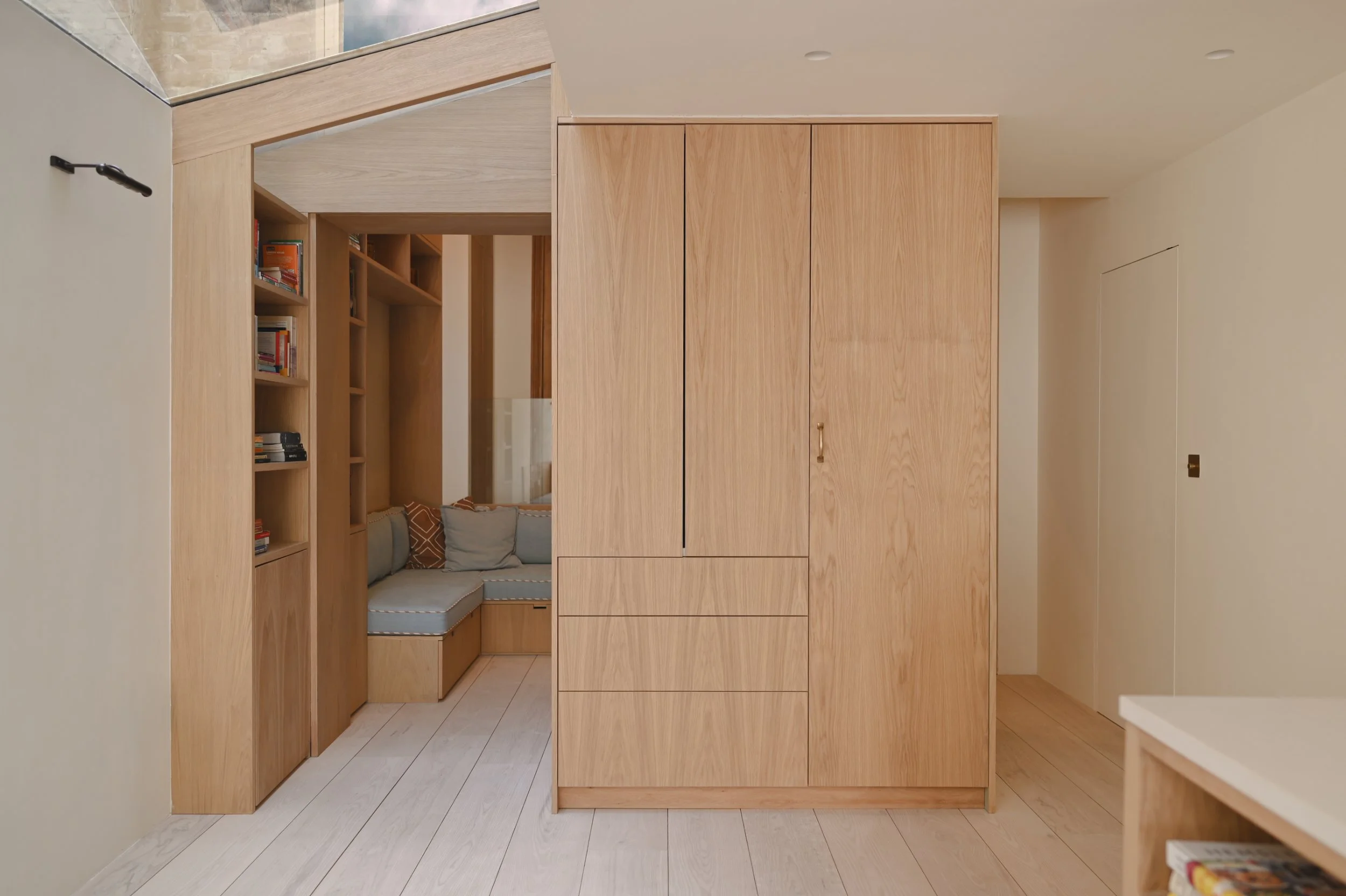 IFR - 106 - ExtendedKitchenView-2500.jpg